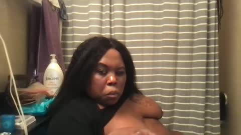 Snapshot of msjonemillion chatting on January 20, 2025, 7:36 am Chocolate  Candy   Stick online show from January 20, 2025, 7:36 am