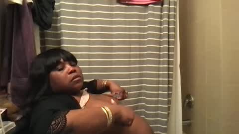 Snapshot of msjonemillion chatting on February 2, 2025, 5:53 am Chocolate  Candy   Stick online show from February 2, 2025, 5:53 am