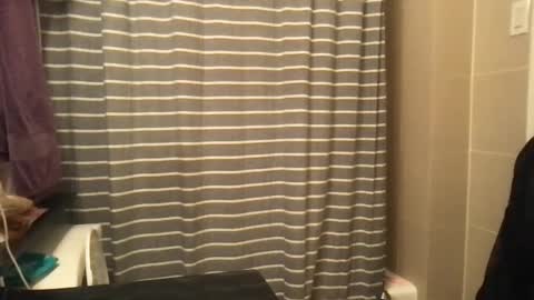 Snapshot of msjonemillion chatting on February 22, 2025, 4:29 am Chocolate  Candy   Stick online show from February 22, 2025, 4:29 am