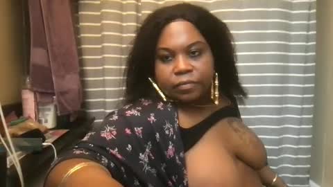 Snapshot of msjonemillion chatting on March 2, 2025, 8:29 pm Chocolate  Candy   Stick online show from March 2, 2025, 8:29 pm