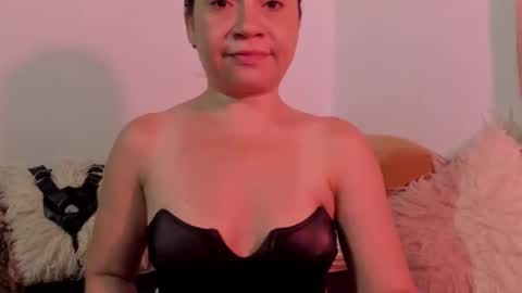 Miss Justine online show from February 1, 2025, 3:19 am