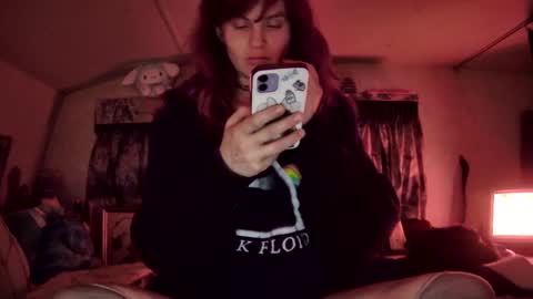 Mallow online show from December 4, 2024, 5:49 am