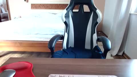 msmarshmallow1 online show from March 18, 2026, 12:08 pm