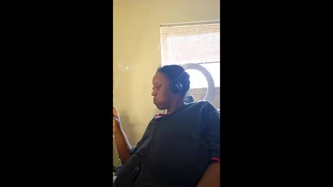 Snapshot of msmechocolate chatting on March 22, 2026, 8:12 pm msmechocolate online show from March 22, 2026, 8:12 pm