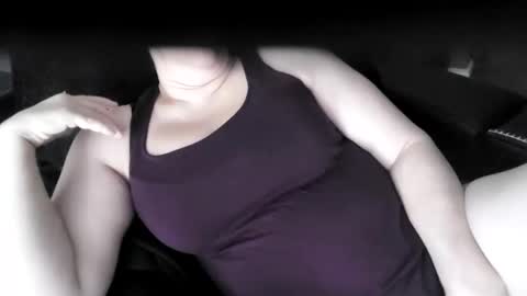 msmomy69 online show from March 17, 2026, 3:26 pm