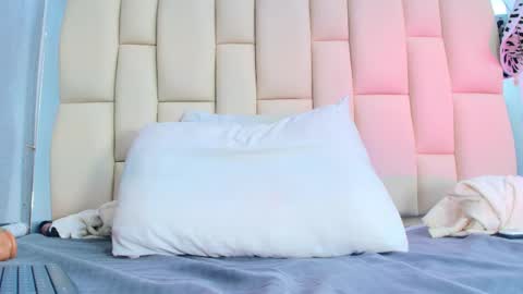 FERNANDA 3 online show from September 17, 2025, 3:19 am