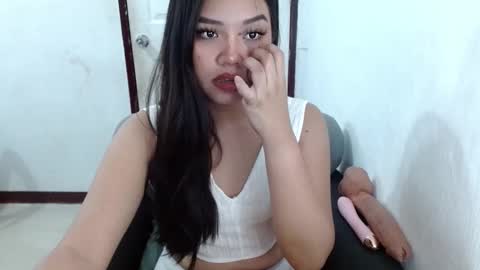 Olivia online show from March 19, 2026, 8:35 pm