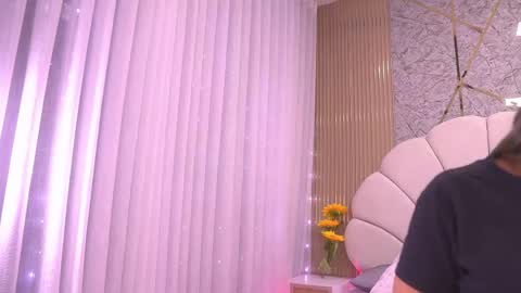 Manuela  online show from April 1, 2026, 3:07 am