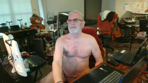 mt2much online show from April 12, 2026, 9:31 pm