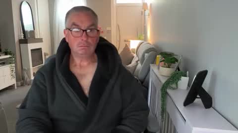 Snapshot of mtb1697 chatting on September 17, 2025, 9:11 am mtb1697 online show from September 17, 2025, 9:11 am