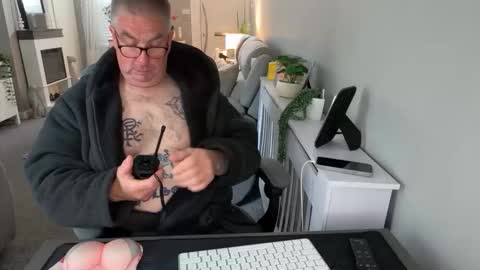 Snapshot of mtb1697 chatting on September 19, 2025, 7:54 am mtb1697 online show from September 19, 2025, 7:54 am