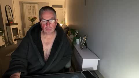 Snapshot of mtb1697 chatting on October 19, 2025, 12:00 am mtb1697 online show from October 19, 2025, 12:00 am