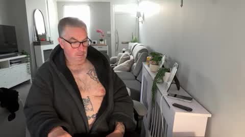 Snapshot of mtb1697 chatting on October 30, 2025, 10:38 am mtb1697 online show from October 30, 2025, 10:38 am