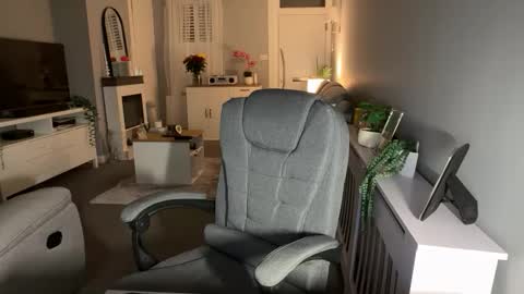 Snapshot of mtb1697 chatting on November 2, 2025, 11:40 pm mtb1697 online show from November 2, 2025, 11:40 pm