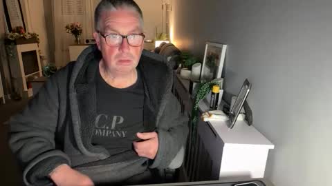 mtb1697 online show from March 23, 2026, 12:25 am