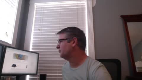 Snapshot of mtbrdr76 chatting on May 1, 2026, 5:39 pm Fun time Daddy online show from May 1, 2026, 5:39 pm