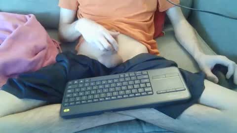 mteacher4fun online show from October 26, 2025, 6:36 pm