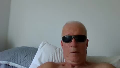 Snapshot of mucholover chatting on January 17, 2026, 4:33 pm mucholover online show from January 17, 2026, 4:33 pm