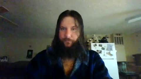 Snapshot of mudge chatting on February 24, 2025, 3:55 am Mudge online show from February 24, 2025, 3:55 am