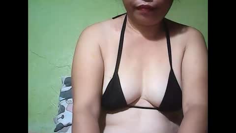 muffy_bunny online show from May 20, 2026, 9:21 pm