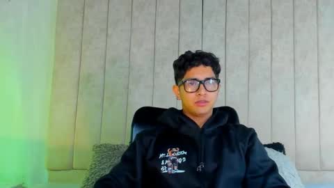 Snapshot of muichiro_tokito1 chatting on January 20, 2025, 4:32 am muichiro tokito1 online show from January 20, 2025, 4:32 am