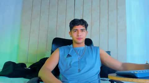 Snapshot of muichiro_tokito1 chatting on January 21, 2025, 3:59 am muichiro tokito1 online show from January 21, 2025, 3:59 am