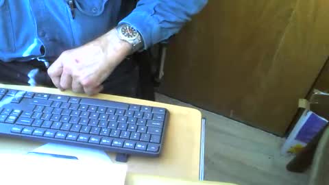 Snapshot of muller520 chatting on May 19, 2026, 12:33 pm muller520 online show from May 19, 2026, 12:33 pm