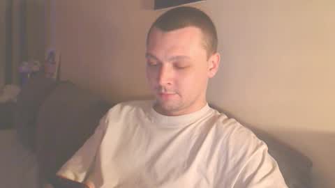 Erik online show from October 22, 2025, 1:17 am