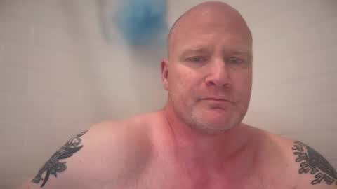 multipopper online show from April 18, 2026, 12:14 am