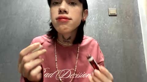 Polik online show from November 16, 2025, 9:09 pm