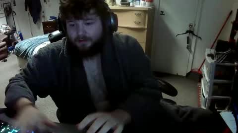 munchieee online show from December 10, 2024, 4:38 pm