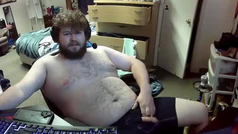 munchieee online show from January 28, 2025, 7:42 pm