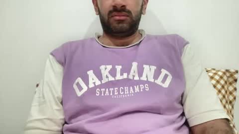 Snapshot of munnabobby2008 chatting on January 13, 2025, 5:23 am munnabobby2008 online show from January 13, 2025, 5:23 am