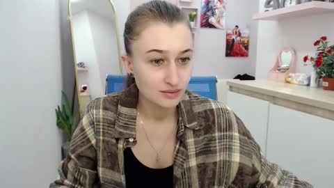 muriel_elvin online show from October 27, 2025, 9:24 am