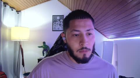 Snapshot of muscle_cock32 chatting on January 15, 2025, 4:47 am David Big online show from January 15, 2025, 4:47 am
