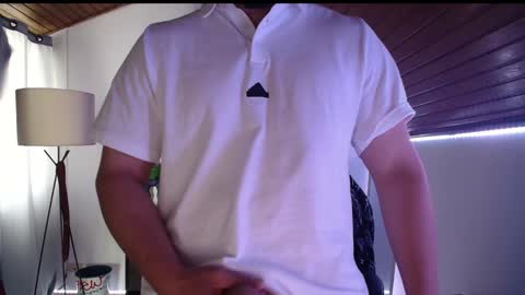 Snapshot of muscle_cock32 chatting on January 28, 2025, 12:22 pm David Big online show from January 28, 2025, 12:22 pm