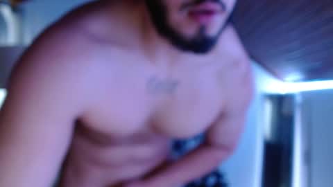 Snapshot of muscle_cock32 chatting on February 14, 2025, 11:42 am David Big online show from February 14, 2025, 11:42 am