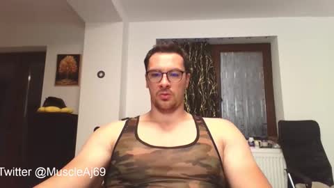 Snapshot of muscleaj69 chatting on September 25, 2025, 4:54 pm AJ online show from September 25, 2025, 4:54 pm