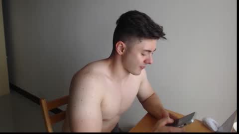 Snapshot of muscledoctor24 chatting on September 13, 2025, 4:34 am Everet online show from September 13, 2025, 4:34 am