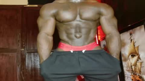 Snapshot of musclegodsammy23 chatting on June 1, 2026, 5:47 pm musclegod23 online show from June 1, 2026, 5:47 pm