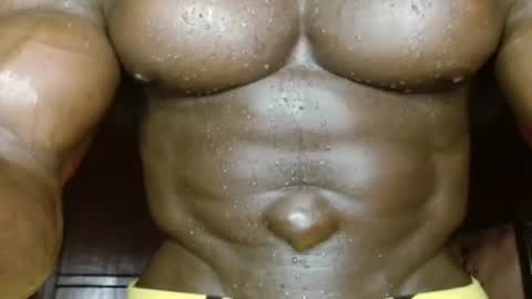 Snapshot of musclegodsammy23 chatting on July 28, 2026, 7:39 pm musclegod23 online show from July 28, 2026, 7:39 pm