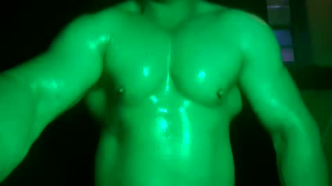 Hulk Muscles - NEW ACCOUNT online show from December 3, 2024, 2:47 am