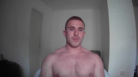 Snapshot of muscleshow00 chatting on February 27, 2025, 4:10 pm muscleshow00 online show from February 27, 2025, 4:10 pm