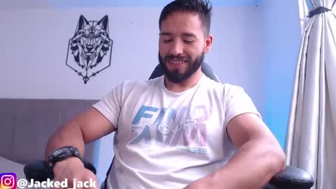 muscular_jack online show from April 20, 2026, 7:04 pm