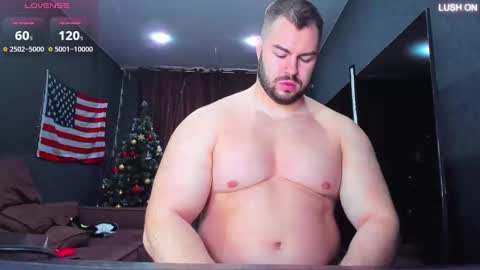 Snapshot of muscularjohnforu chatting on February 12, 2025, 8:06 am click icon for peach online show from February 12, 2025, 8:06 am