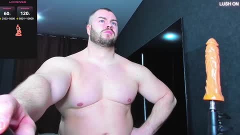 Snapshot of muscularjohnforu chatting on March 5, 2025, 3:18 pm click icon for peach online show from March 5, 2025, 3:18 pm