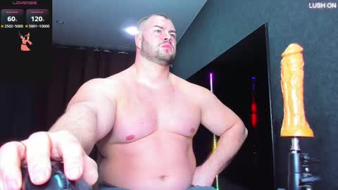 Snapshot of muscularjohnforu chatting on March 11, 2025, 5:35 pm click icon for peach online show from March 11, 2025, 5:35 pm