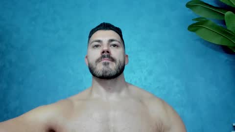 muscularmaster onlyfans online show from November 1, 2025, 11:07 pm