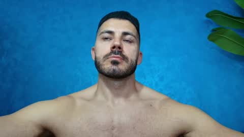 Snapshot of muscularmaster chatting on June 4, 2026, 8:59 pm muscularmaster onlyfans online show from June 4, 2026, 8:59 pm