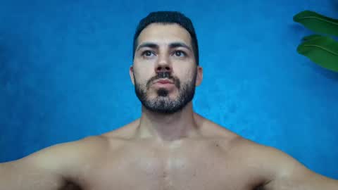 Snapshot of muscularmaster chatting on July 4, 2026, 10:27 pm muscularmaster onlyfans online show from July 4, 2026, 10:27 pm